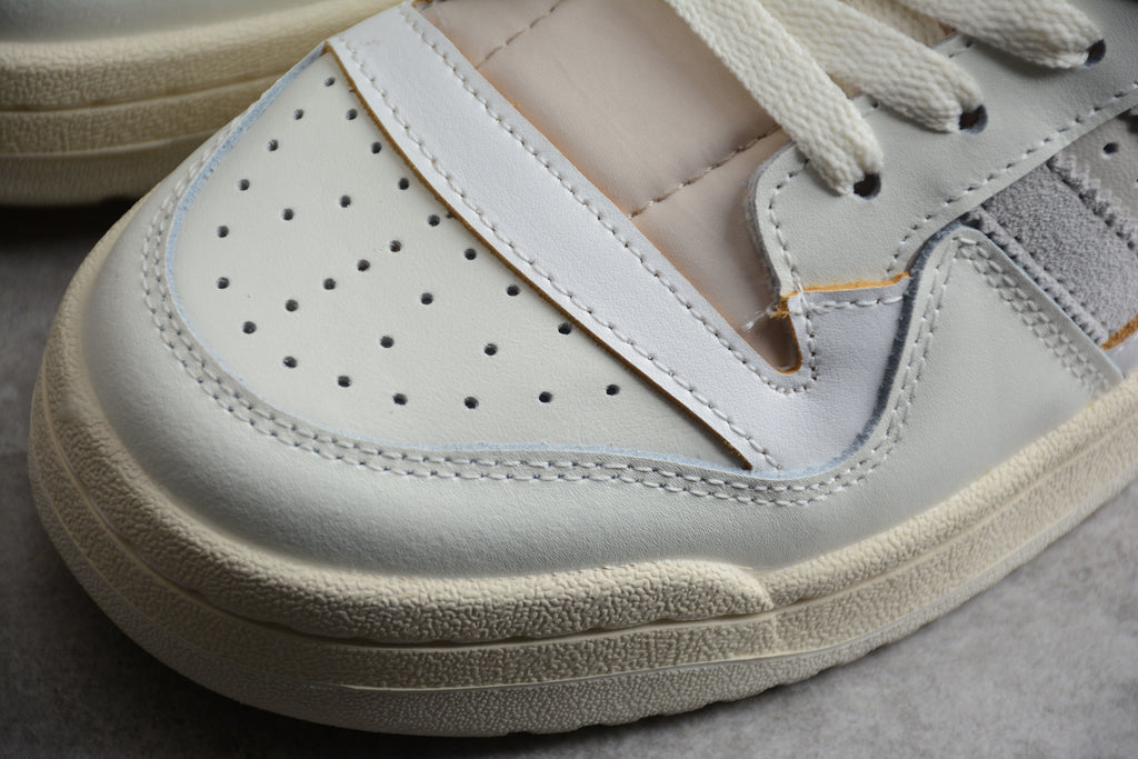 Adidas Forum – Gris / Beige