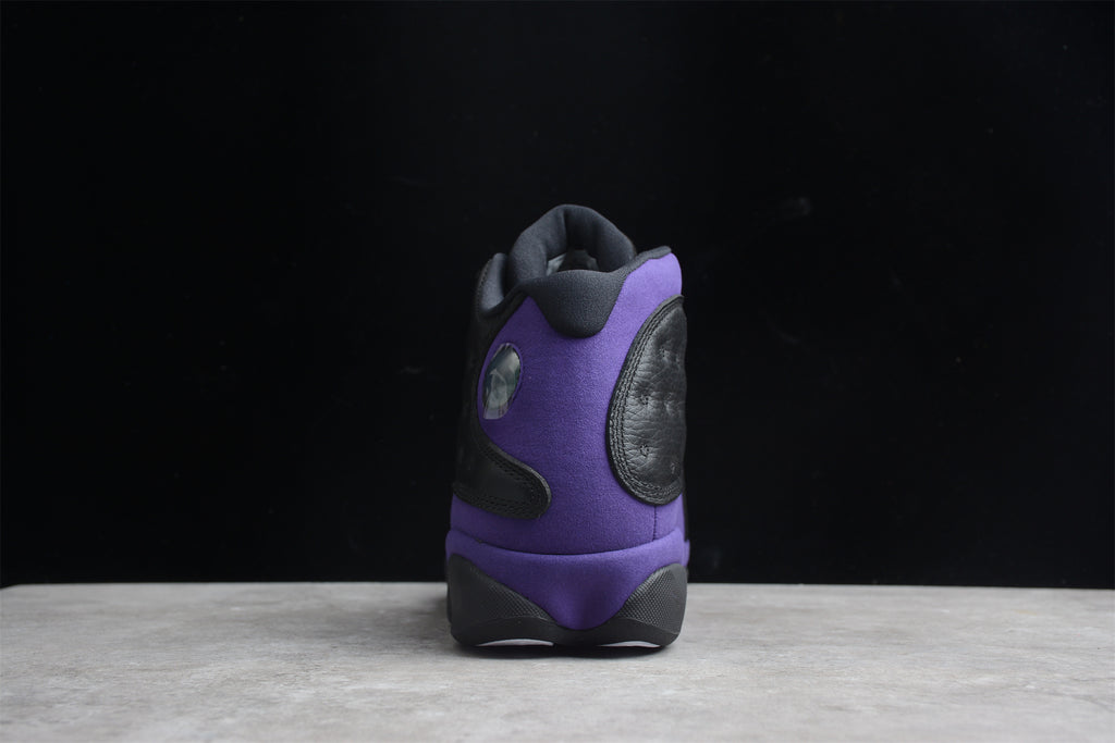 Air Jordan 13 – Negro / Lila