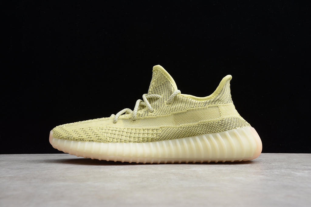 Adidas Yeezy 350 – Amarillo