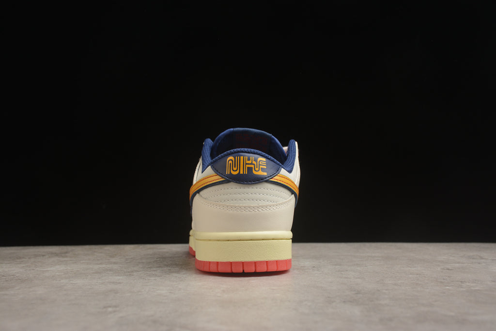 Dunk SB – Beigie / Gris / Rojo