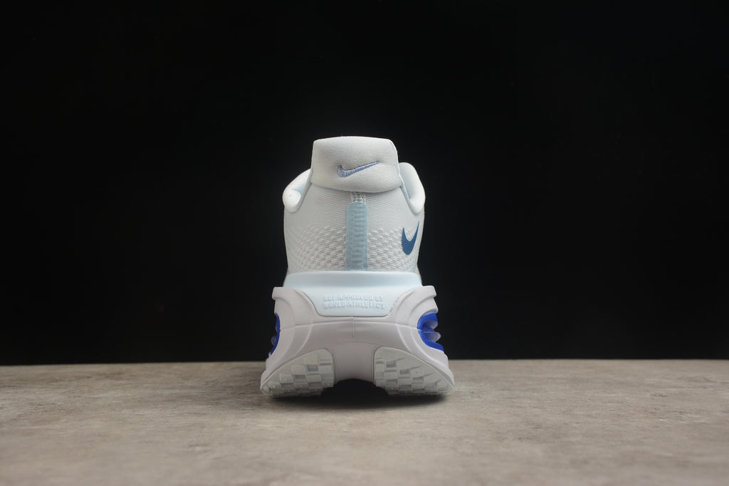 Vomero Premium – Blanco / Azul Oscuro