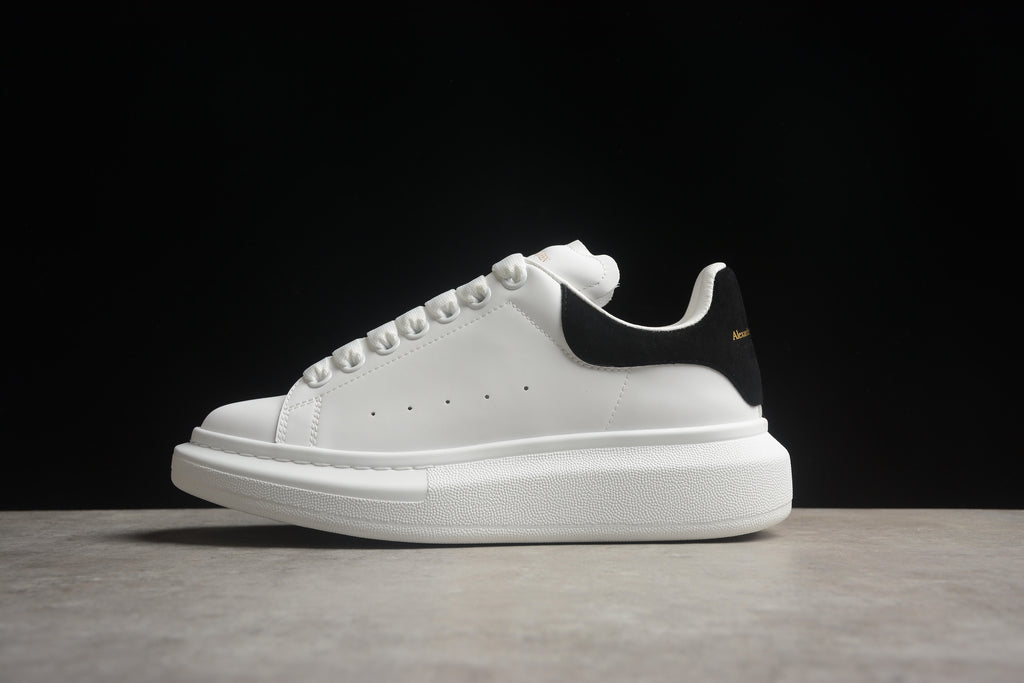 Alexander McQueen – Blanco / Negro