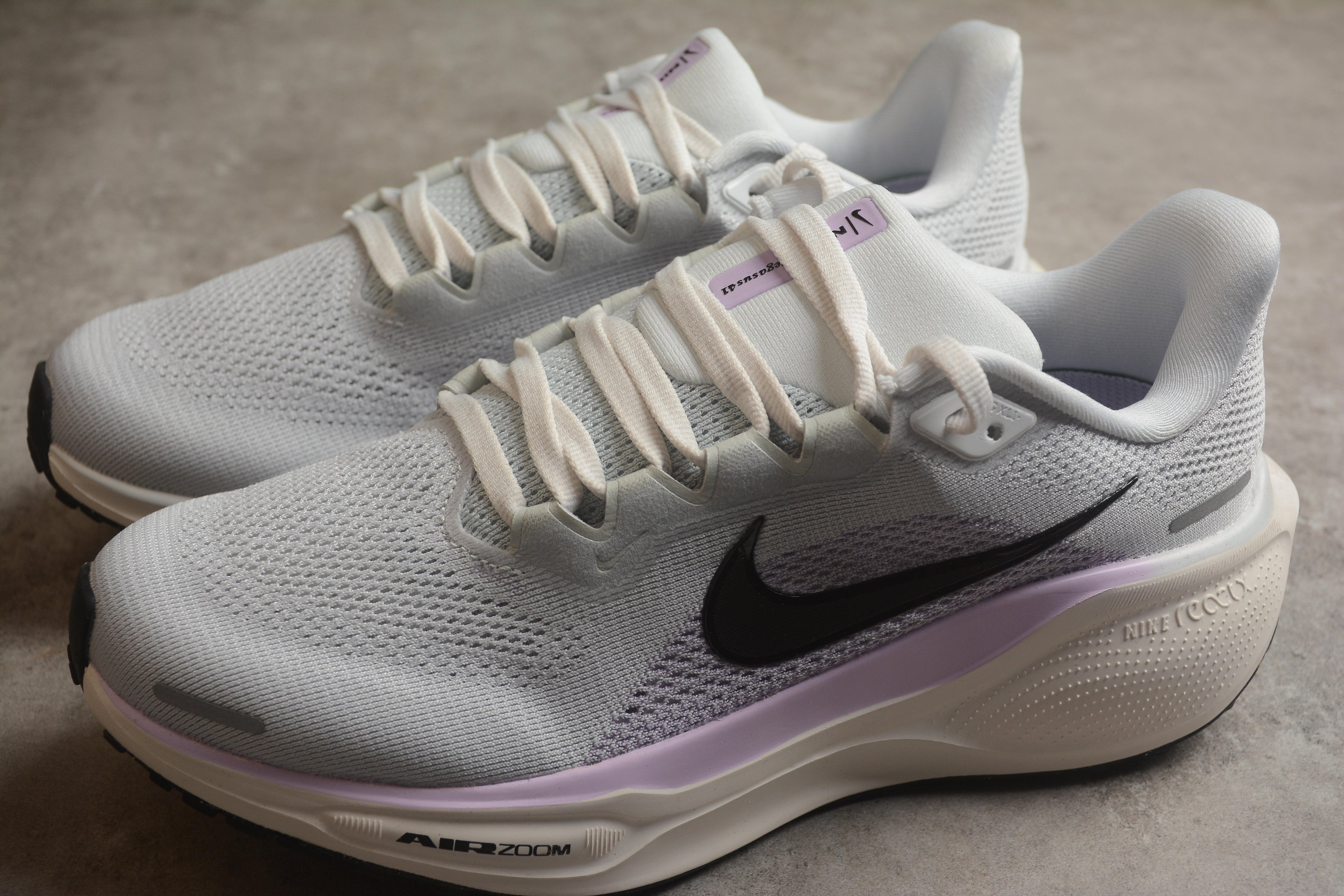 Pegasus 41 – Gris