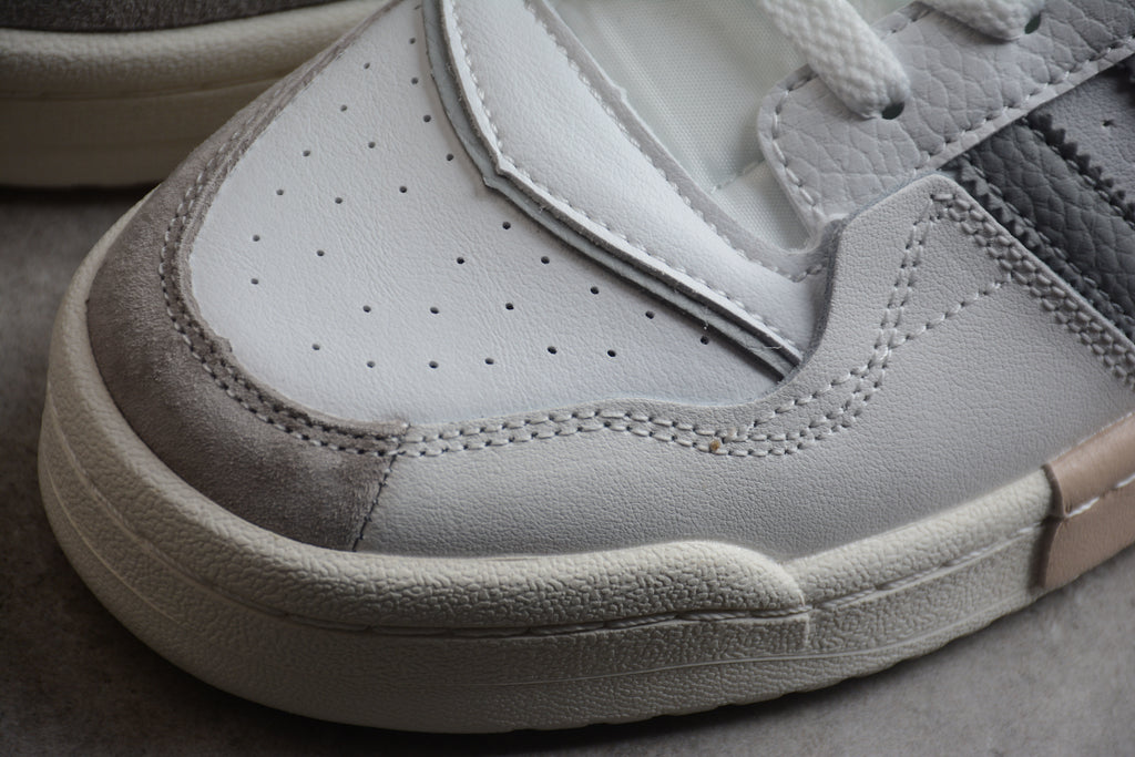 Adidas Forum – Blanco / Gris