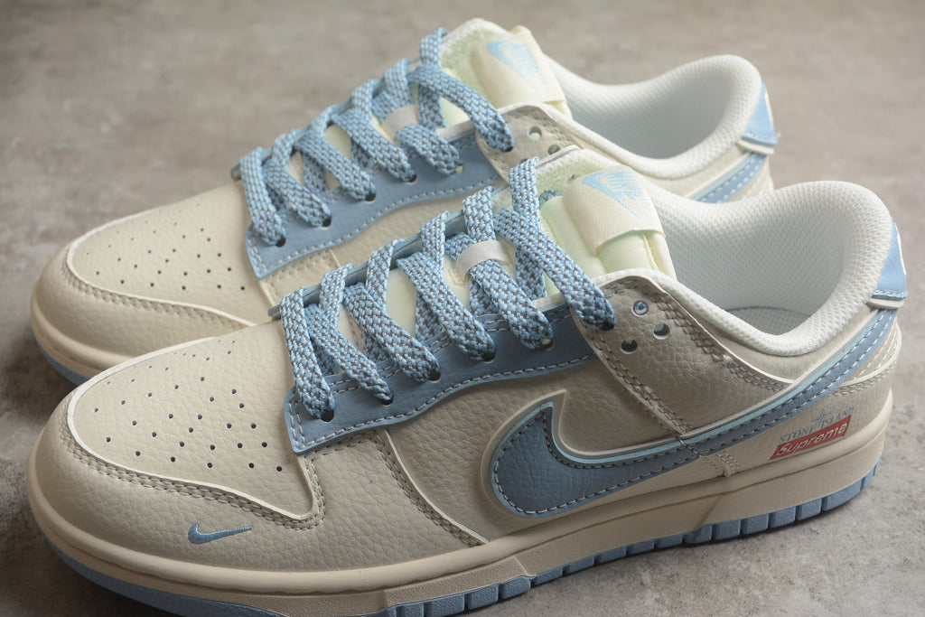 Dunk SB Supreme – Beigie / Azul