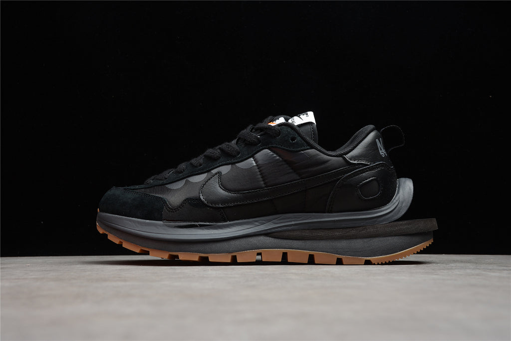 Sacai x VaporWaffle – Negro