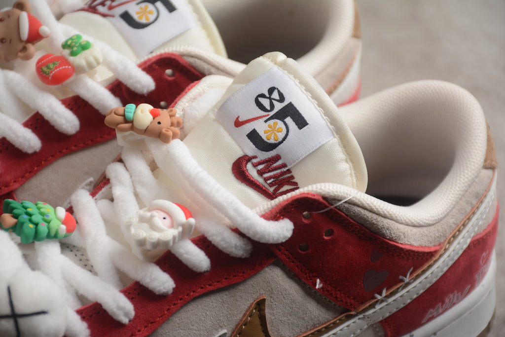 Dunk SB – Rojo / Beigie / Marrón / Blanco