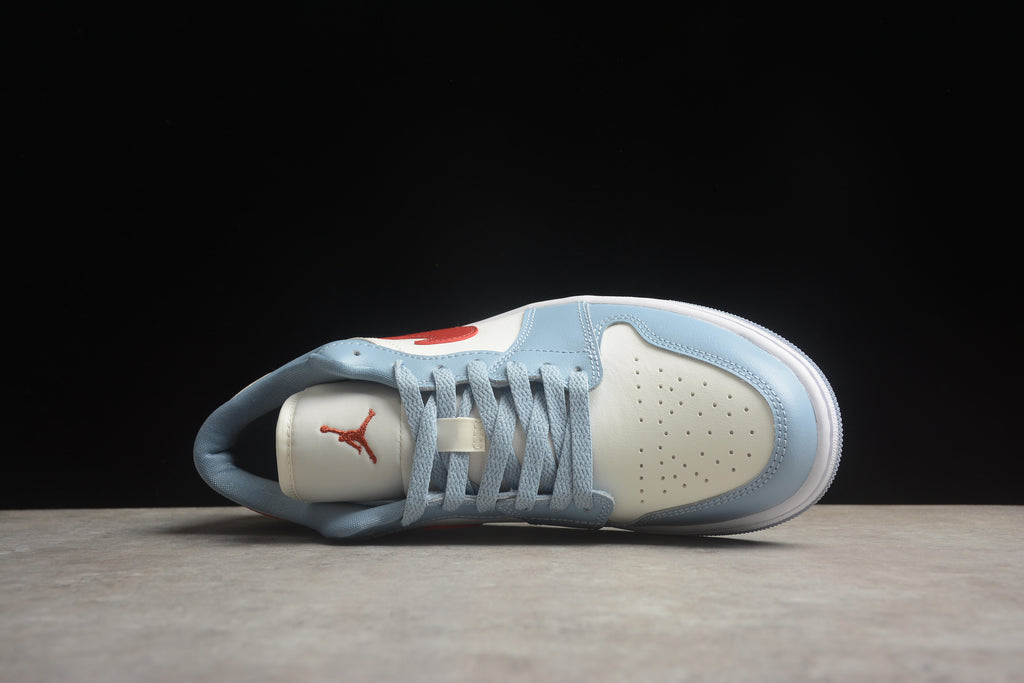 Jordan 1 Low – Azul / Blanco / Rojo