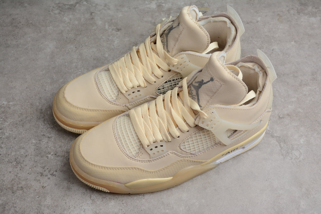 Air Jordan 4 – Beige