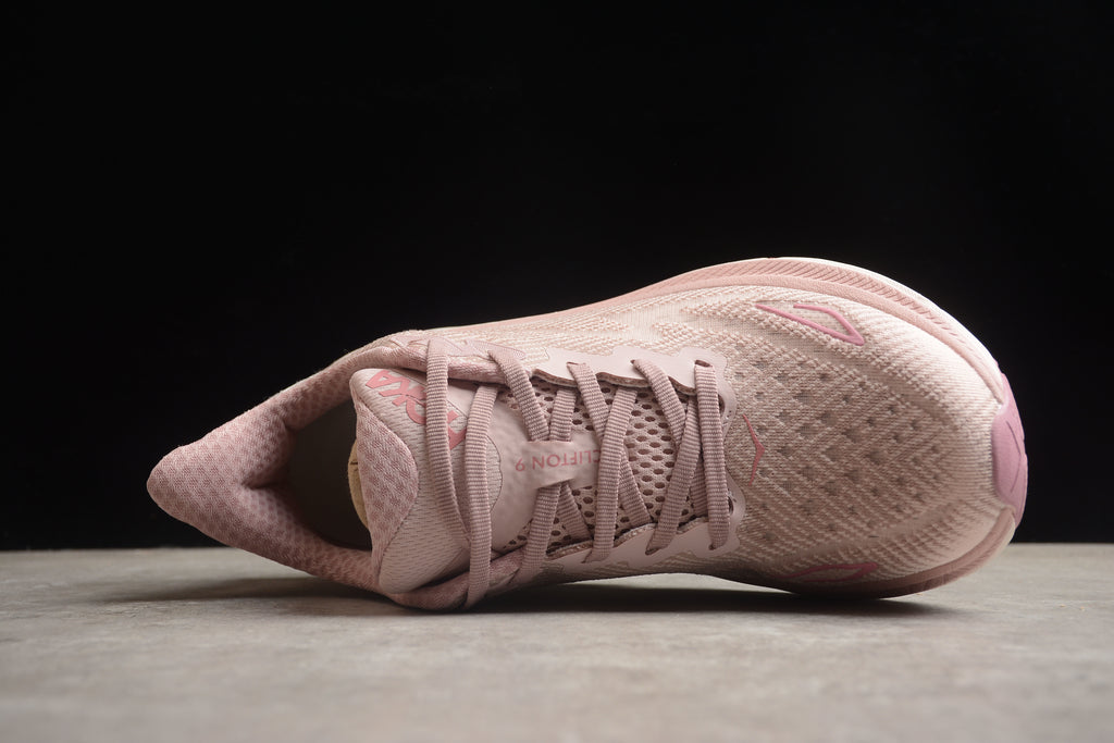 Hoka Clifton 9 – Rosa
