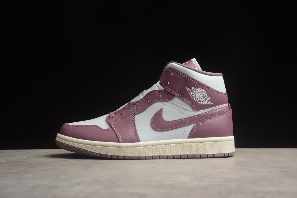 Air Jordan 1 Mid – Lila / Blanco