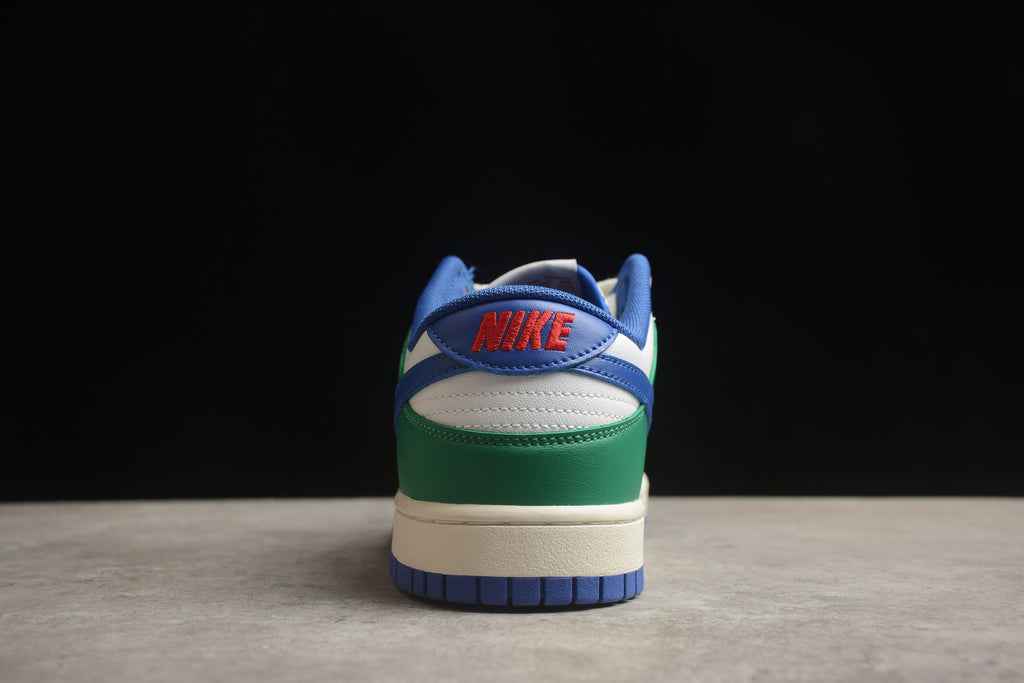 Dunk SB – Verde / Blanco / Azul