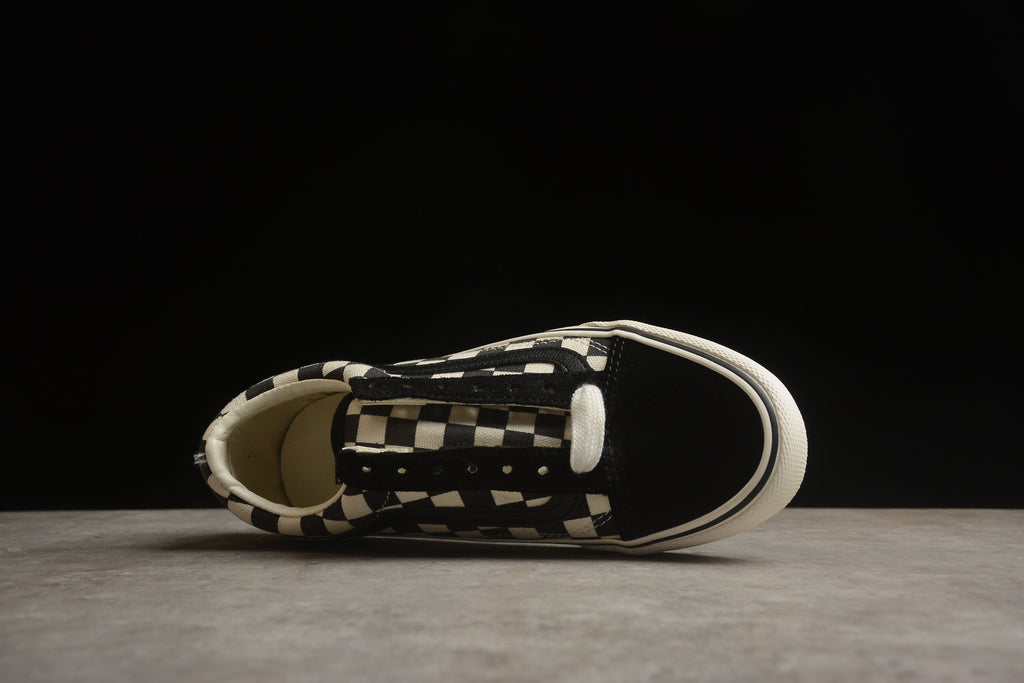 Vans Old Skool – Blanco / Negro
