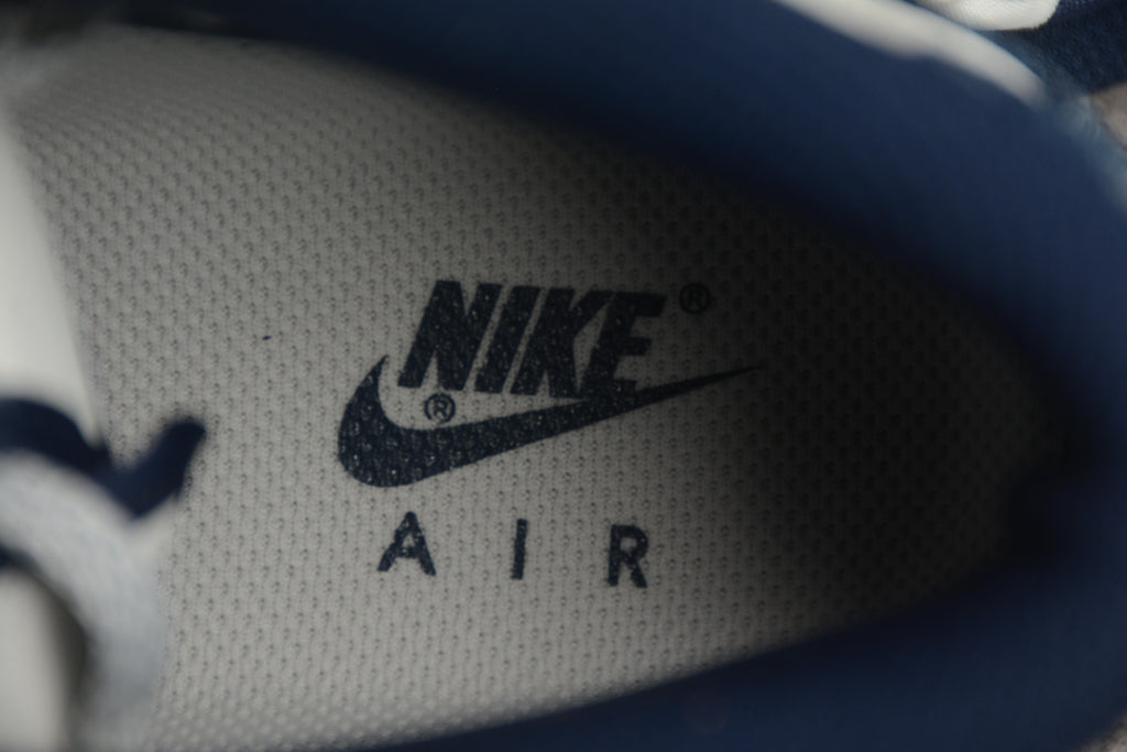Air Force 1 High LV – Beige / Azul