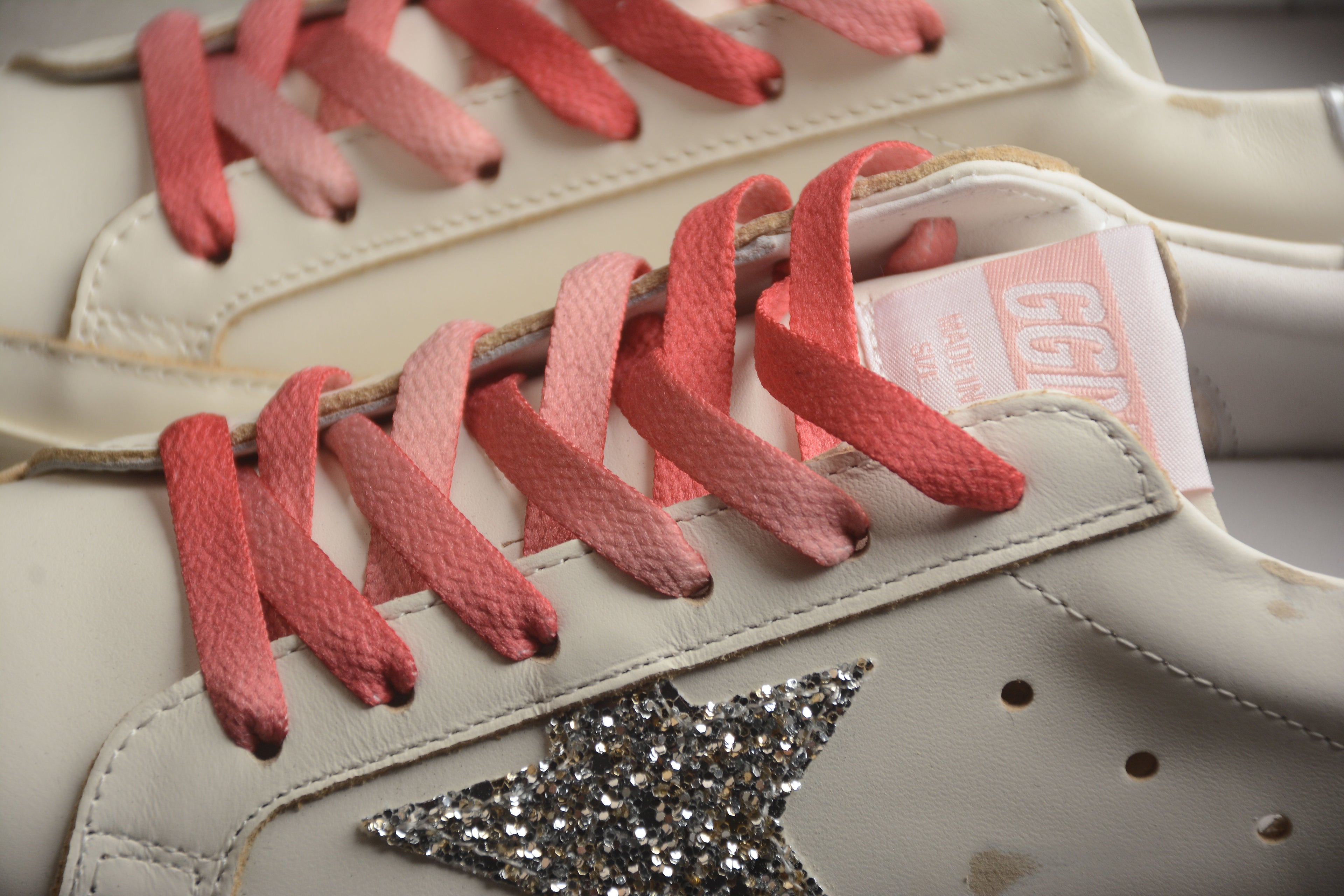 Golden Goose – Blanco / Plata