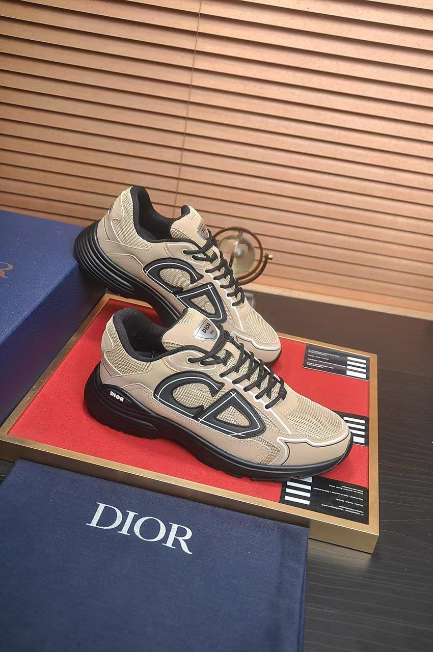 Dior B30 – Marrón / Negro