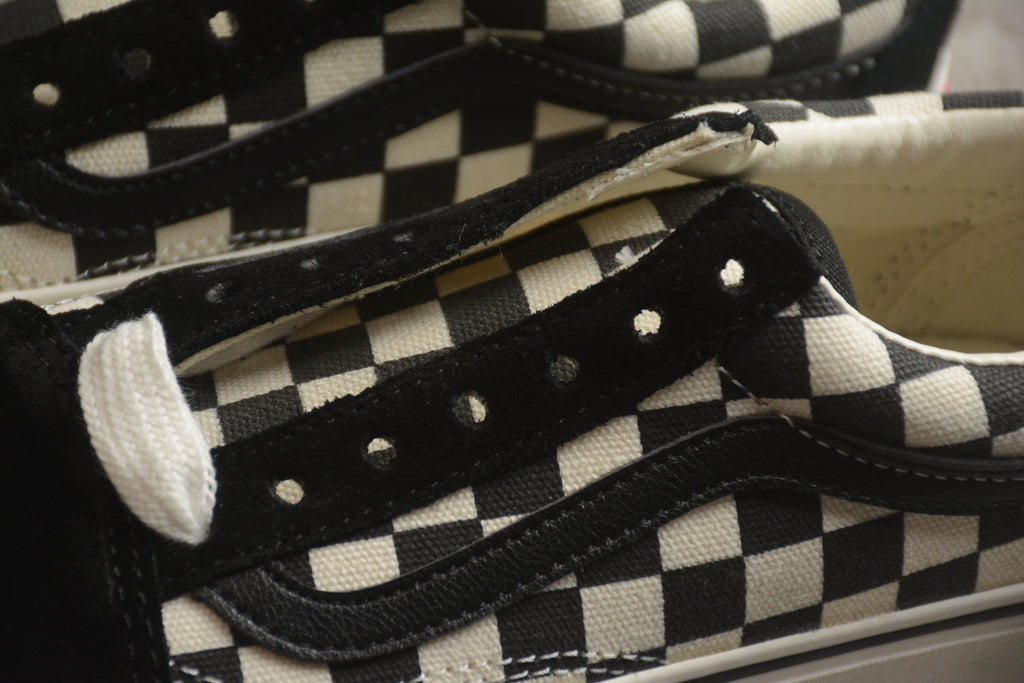 Vans Old Skool – Blanco / Negro