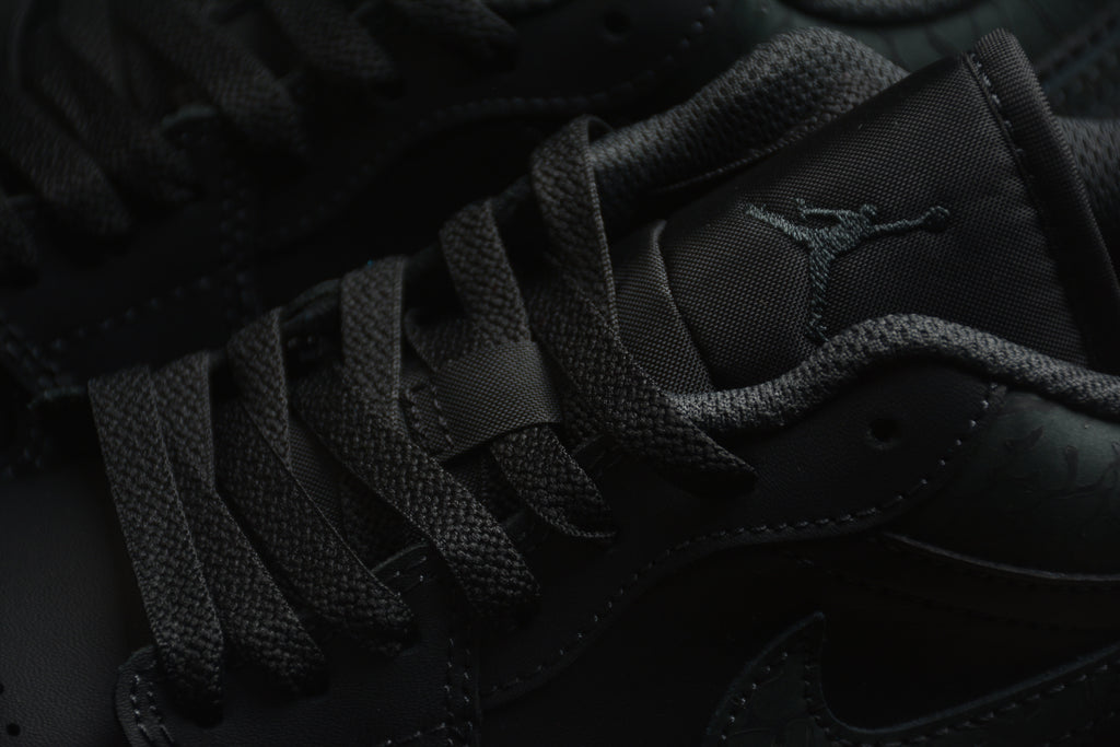 Jordan 1 Low – Negro