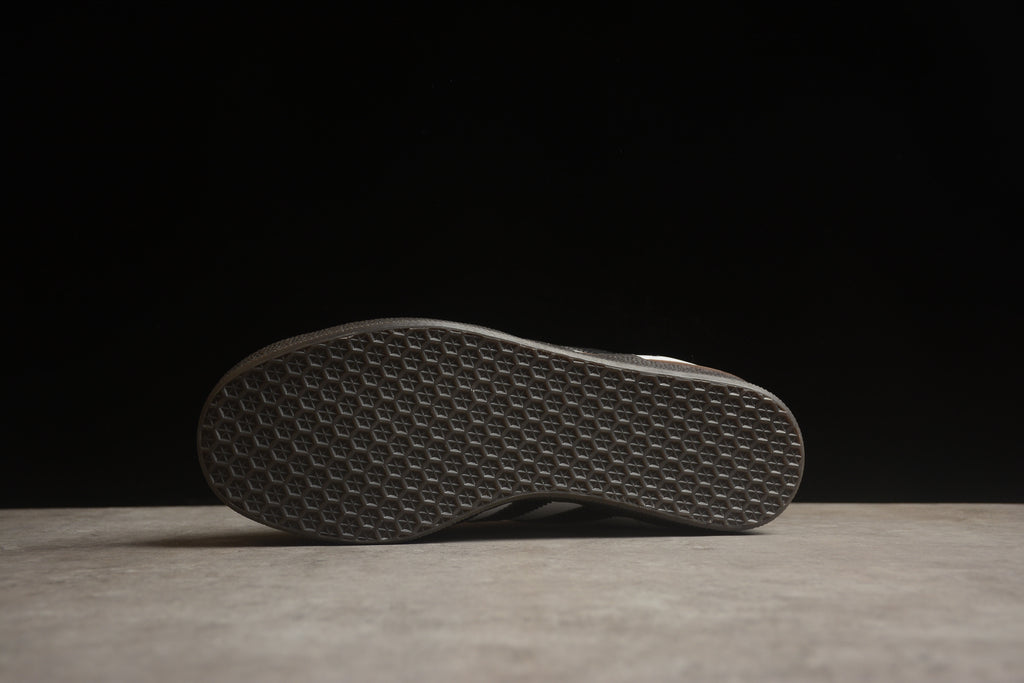 Adidas Gazelle – Blanco / Negro