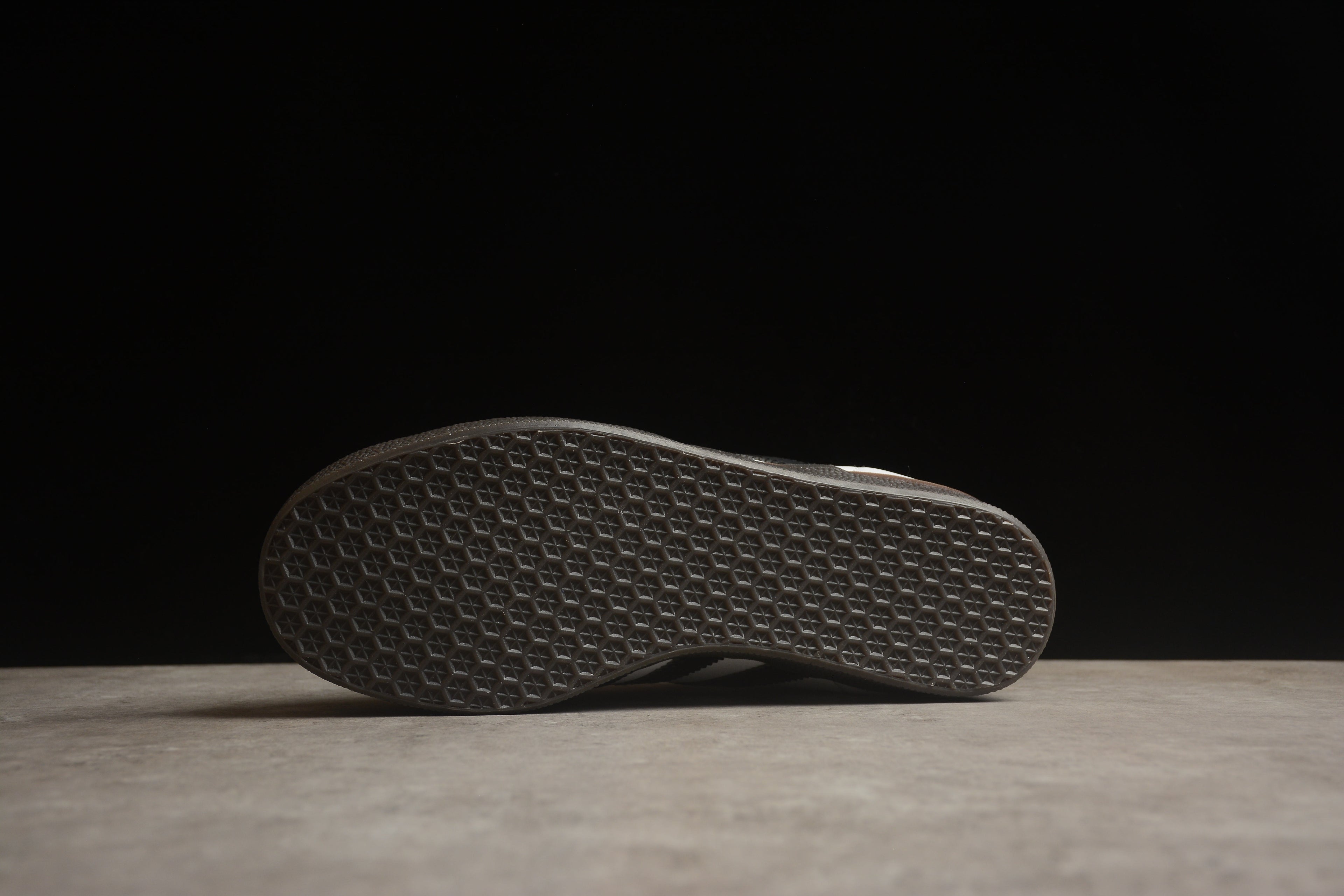 Adidas Gazelle – Blanco / Negro