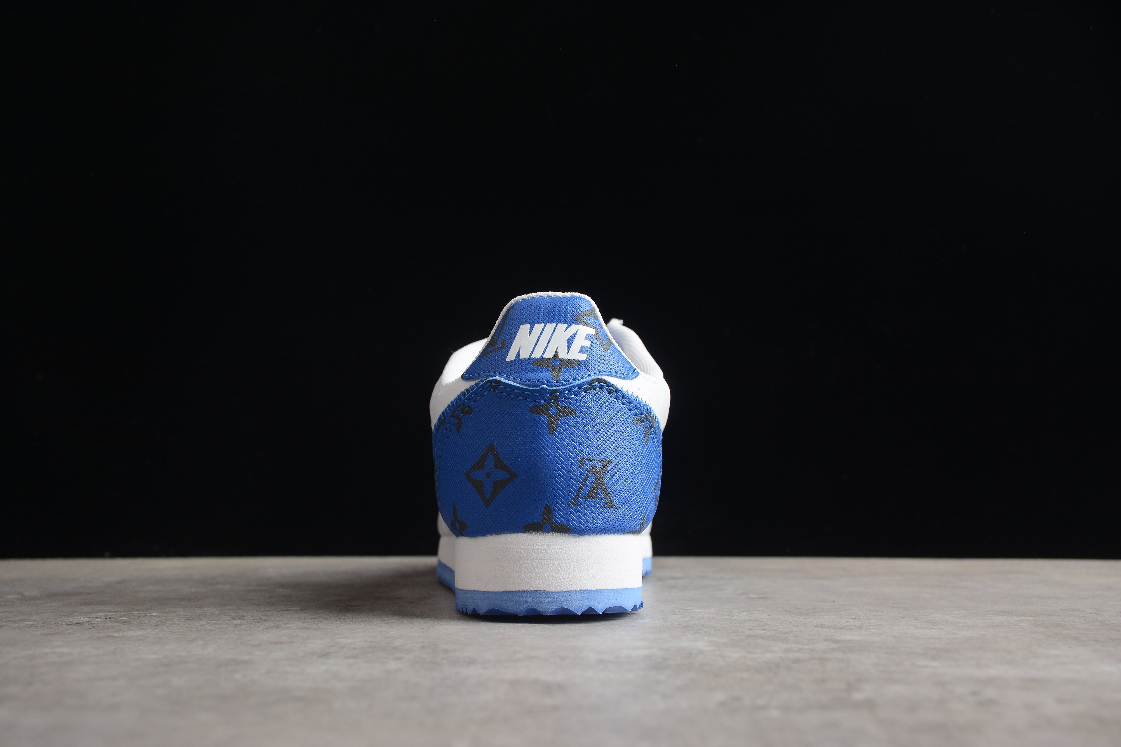 Cortez – Azul / Blanco