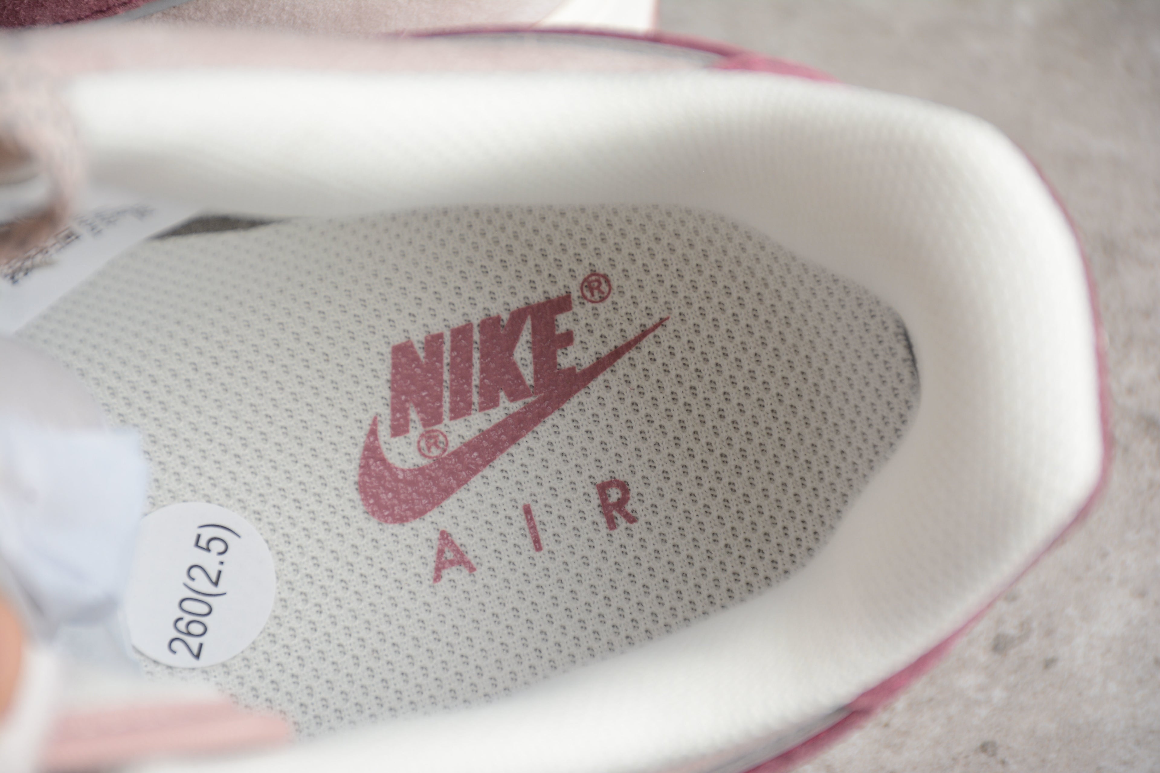 Air Force 1 Low – Lila / Suela Blanca