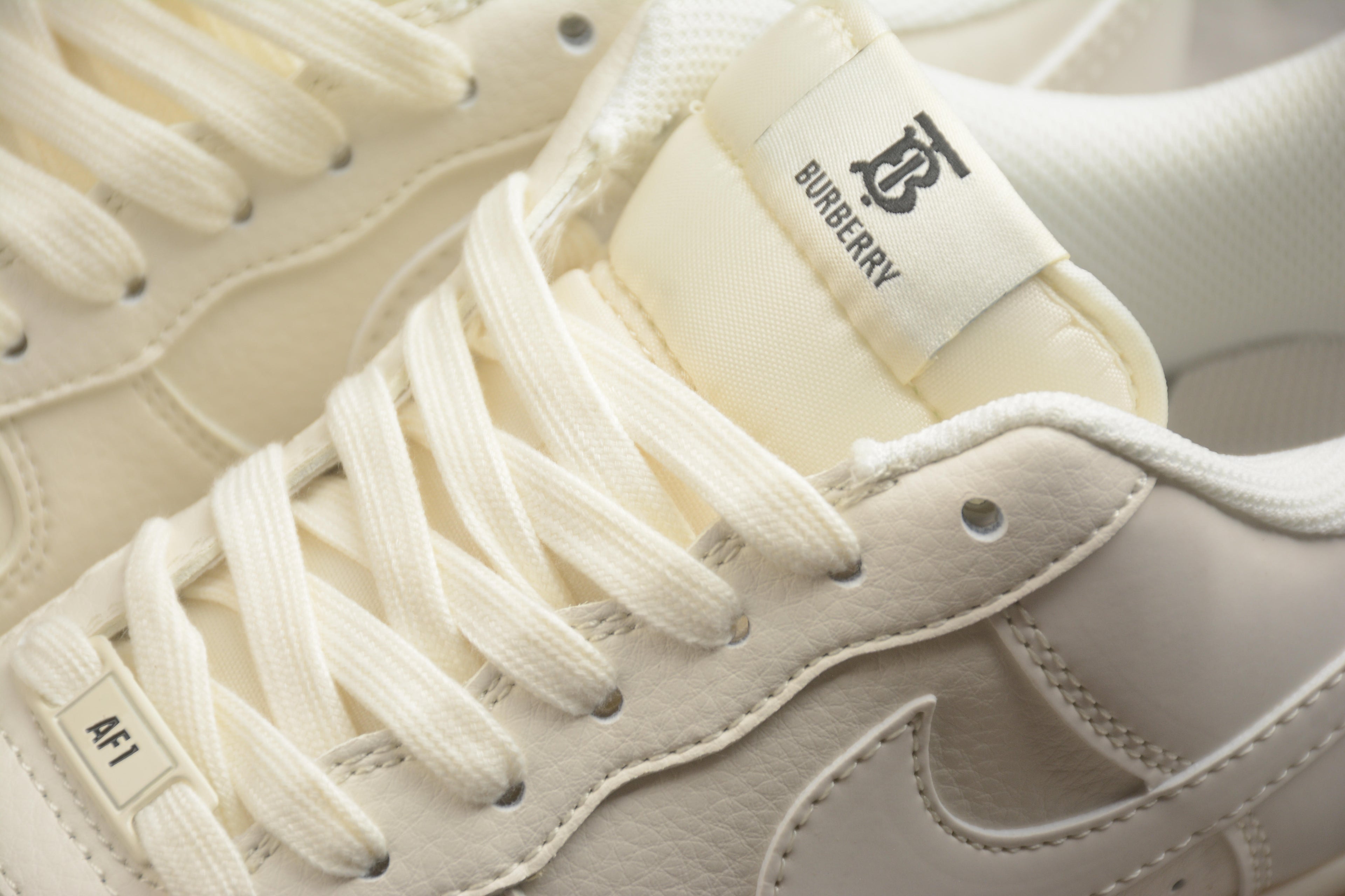 Air Force 1 Low – Beige