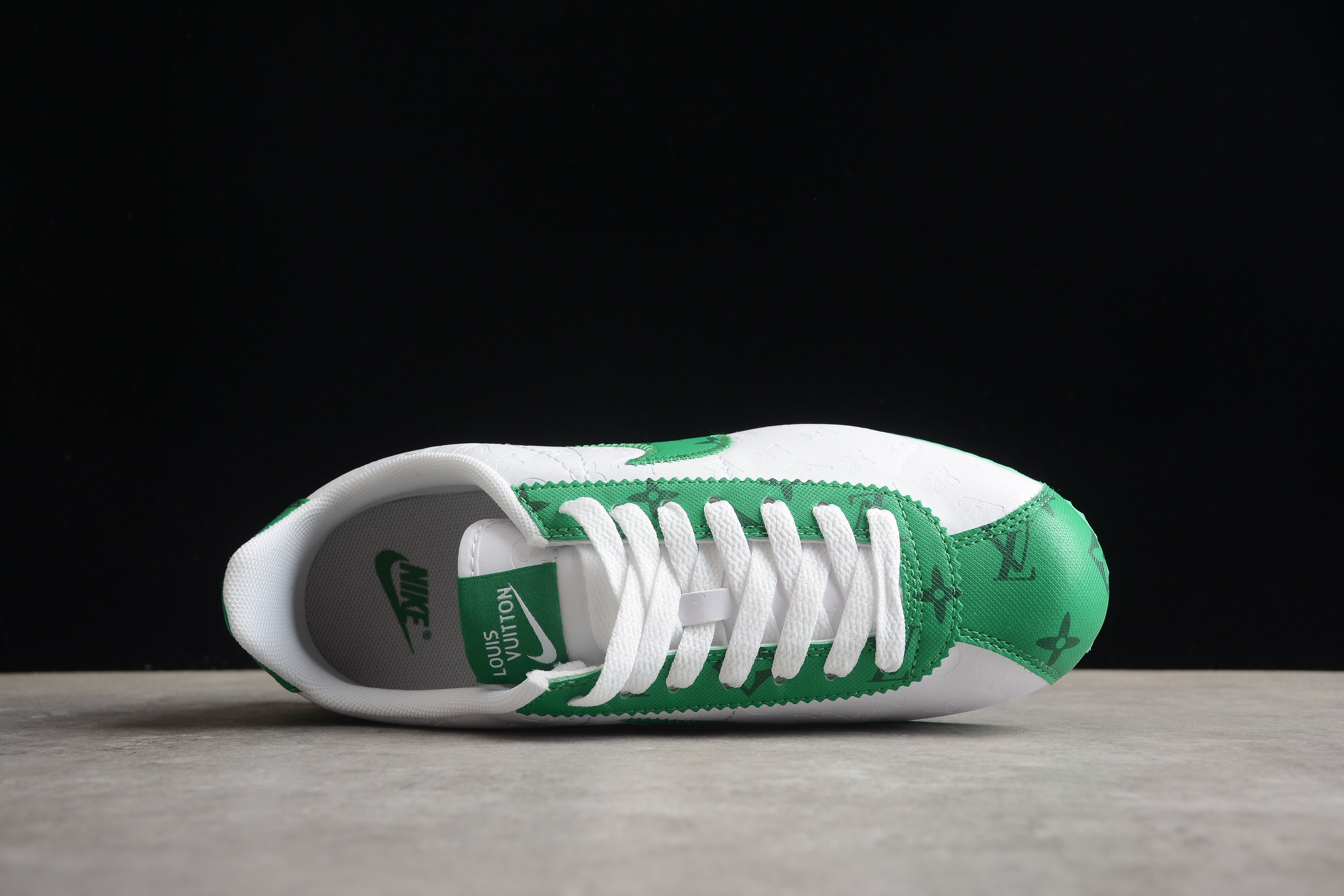 Cortez – Verde / Blanco