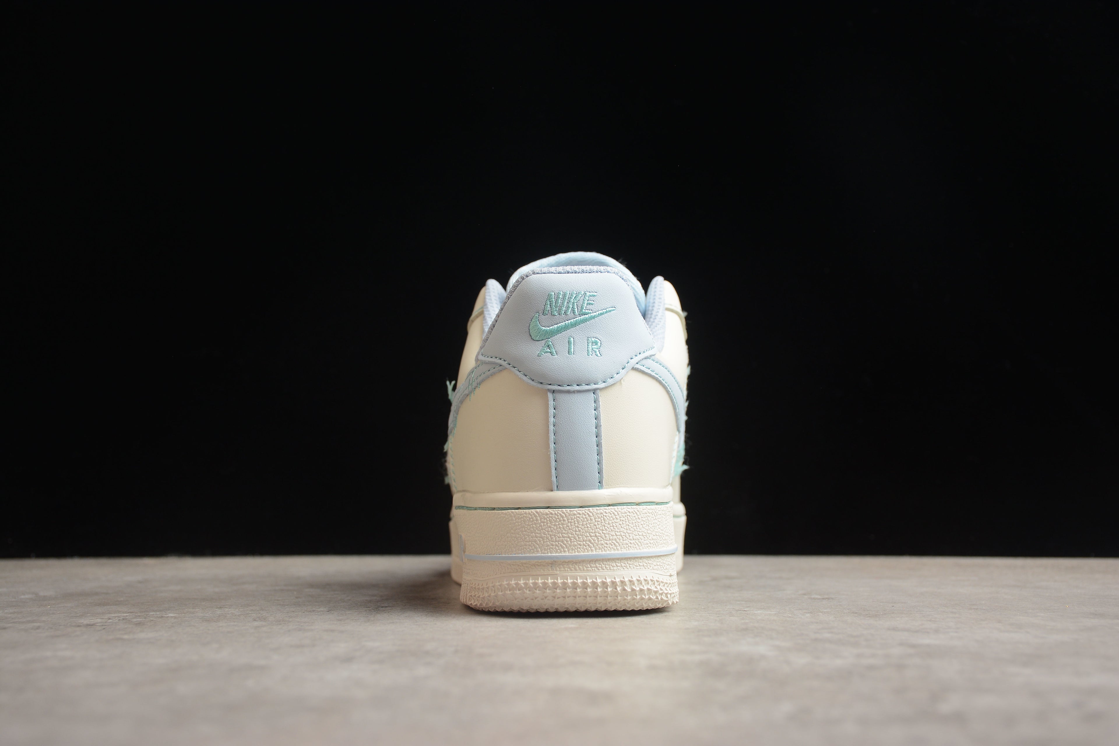 Air Force 1 Low – Beige / Azul