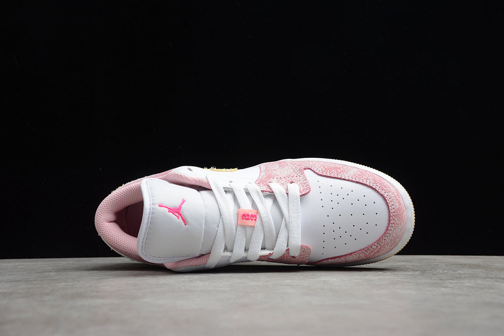 Jordan 1 Low – Rosa / Blanco / Negro