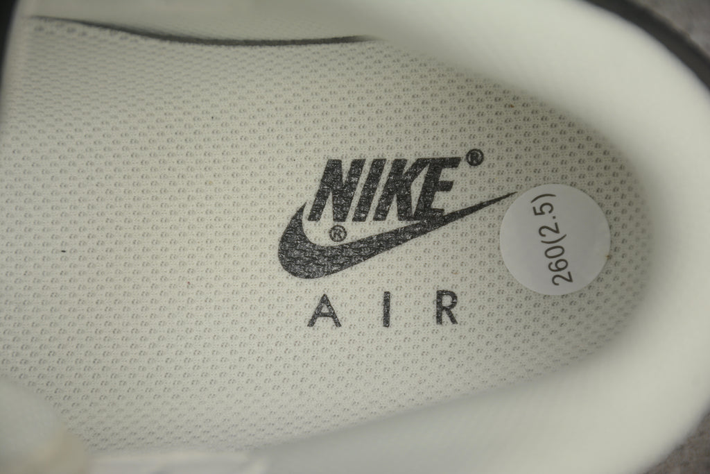 Air Force 1 High LV – Negro / Blanco