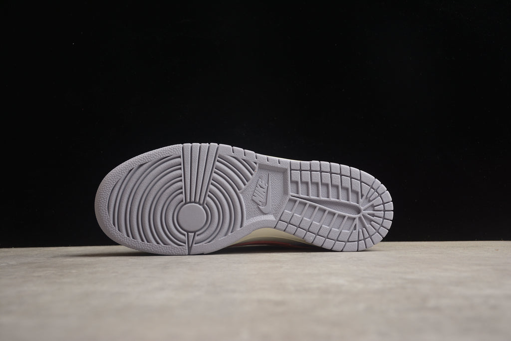 Dunk SB – Lila / Blanco / Rosa