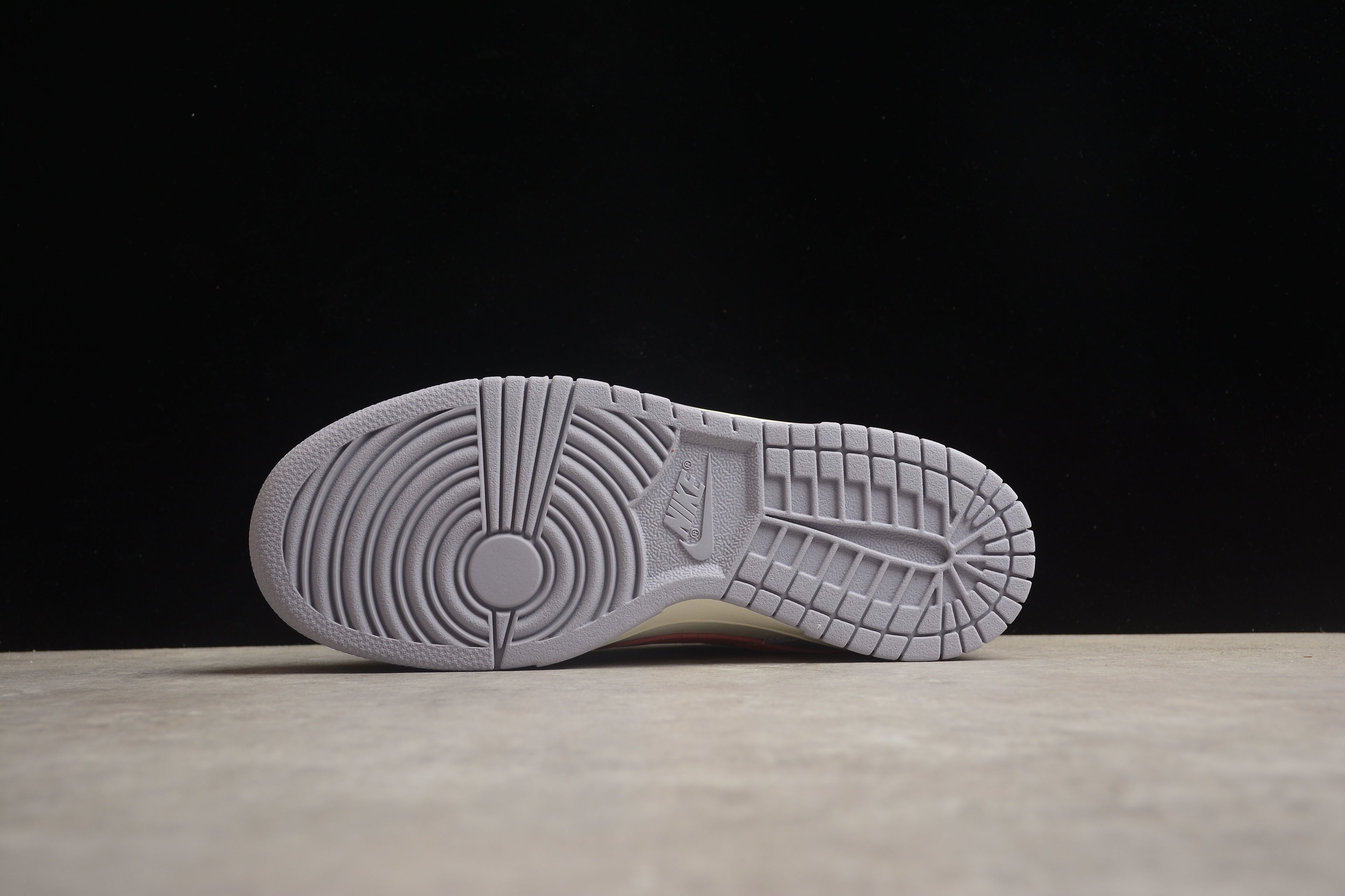 Dunk SB – Lila / Blanco / Rosa