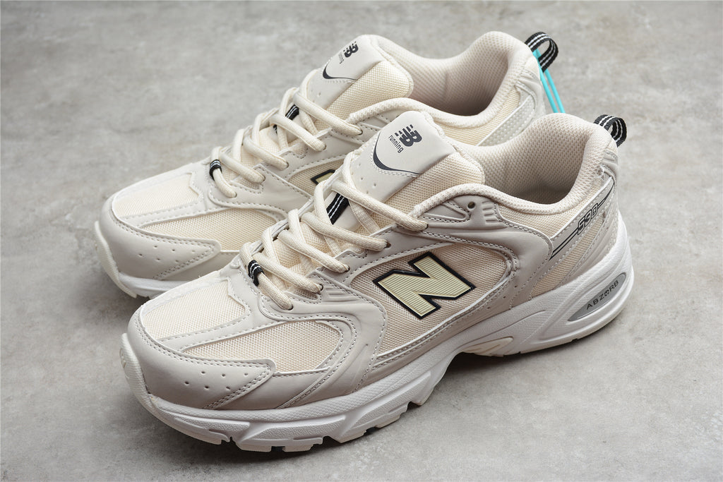 New Balance 530 – Beige