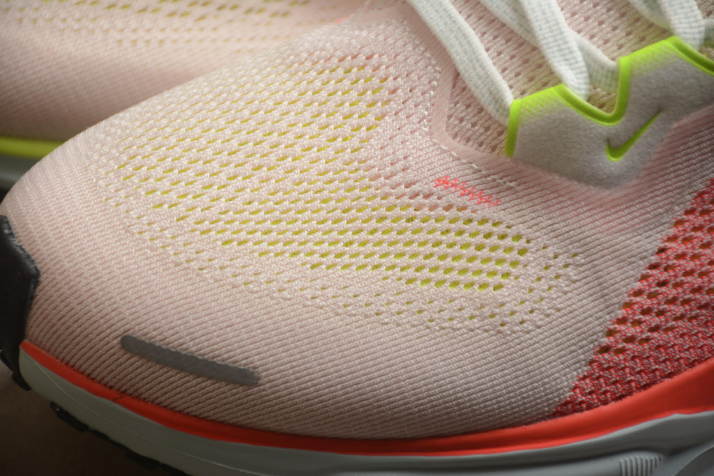 Pegasus 41 – Rosa / Blanco