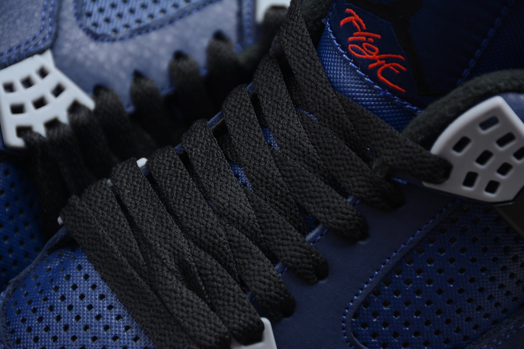 Air Jordan 4 – Azul Oscuro