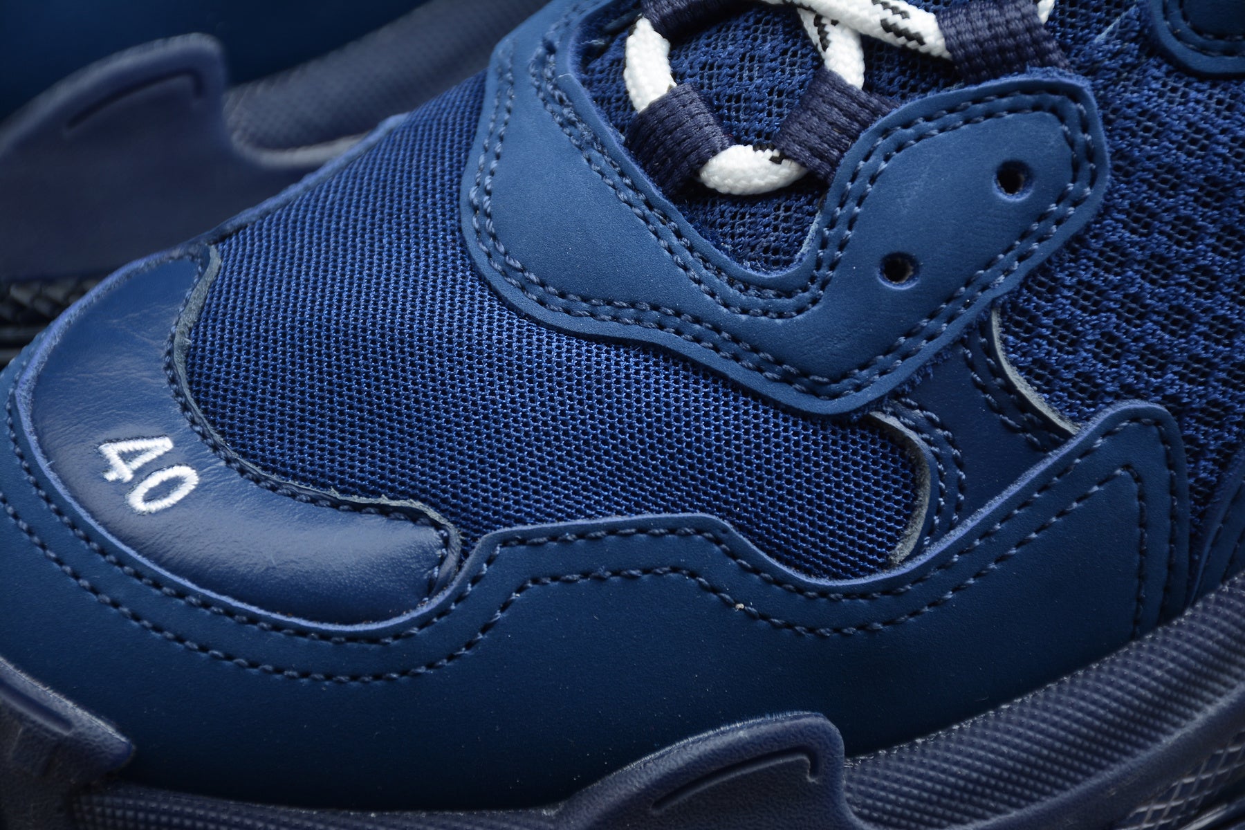 Balenciaga Triple S – Azul