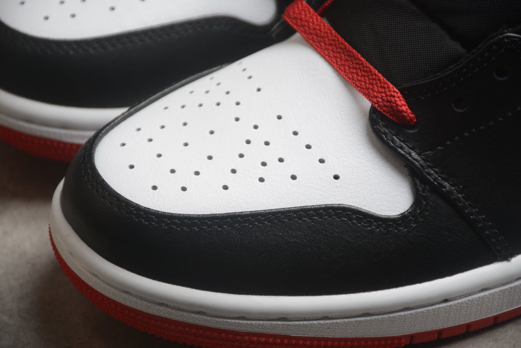 Air Jordan 1 Mid – Rojo / Blanco