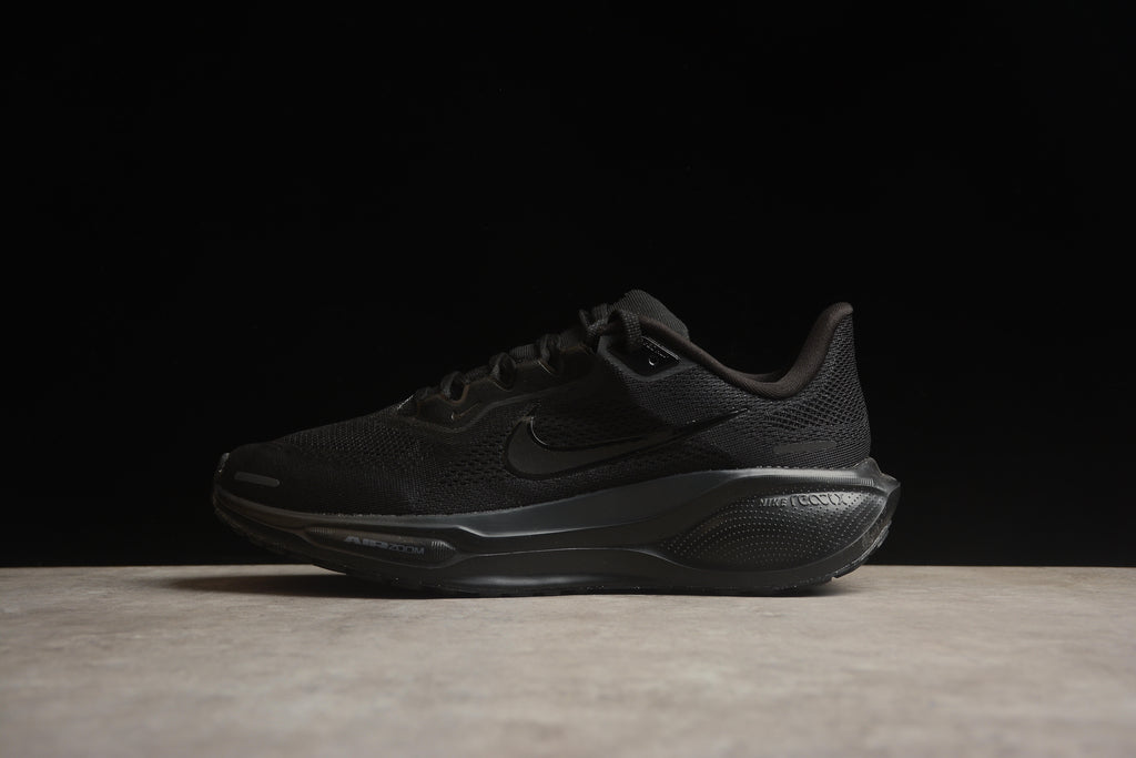 Pegasus 41 – Negro