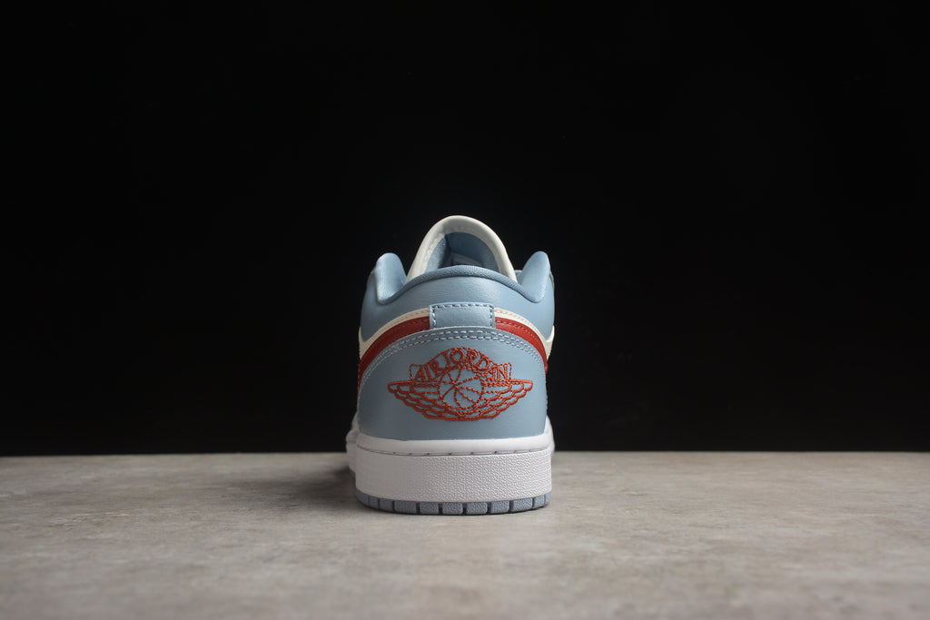 Jordan 1 Low – Azul / Blanco / Rojo