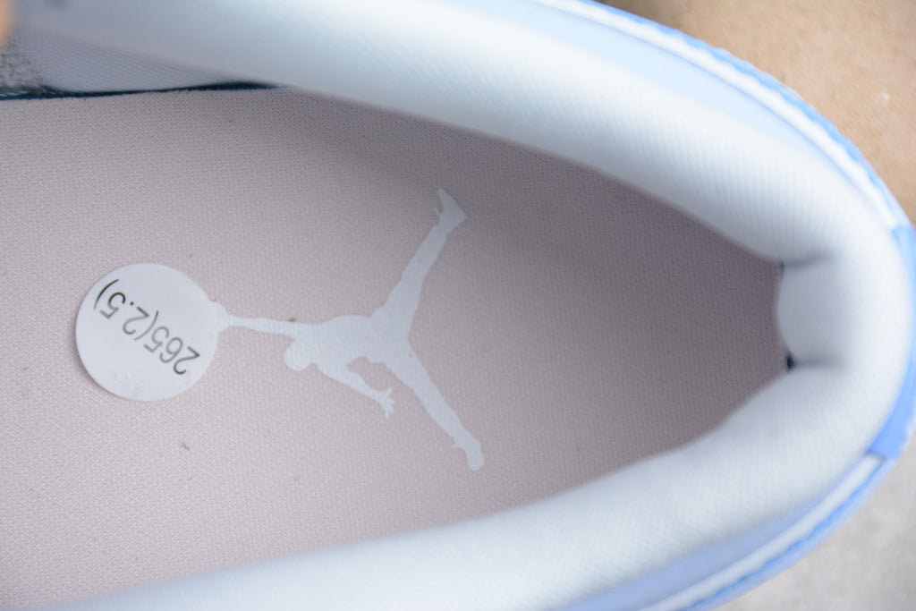 Jordan 1 Low – Full Azul Claro