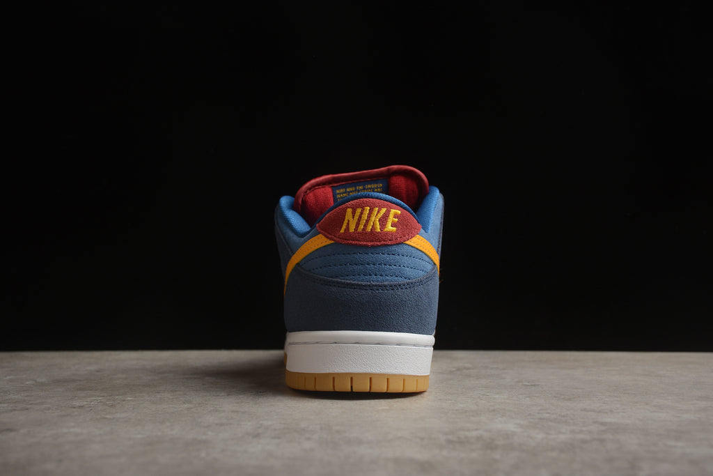 Dunk SB – Azul / Rojo / Amarillo