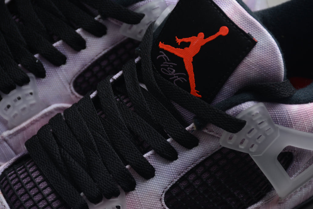 Air Jordan 4 – Lila