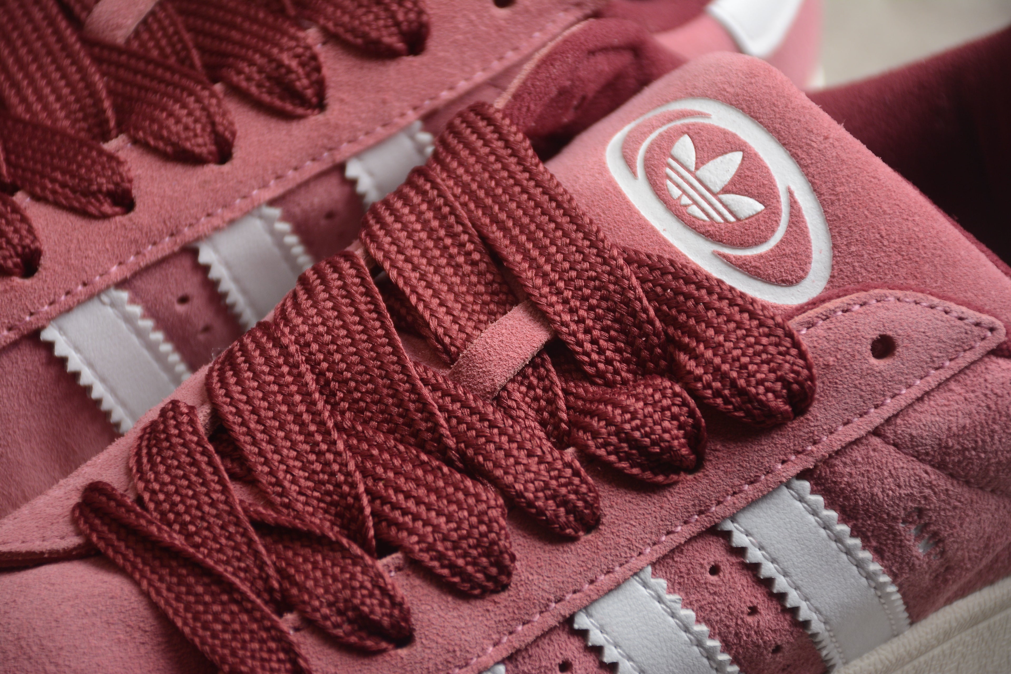 Adidas Campus 00S – Rosa Granate