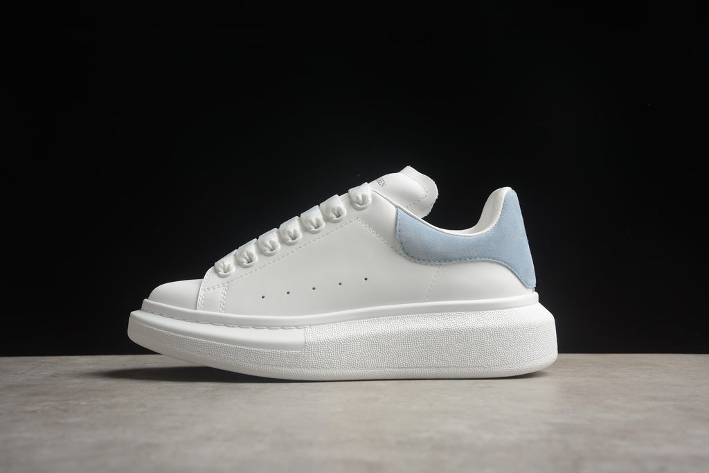 Alexander McQueen – Blanco / Azul Claro
