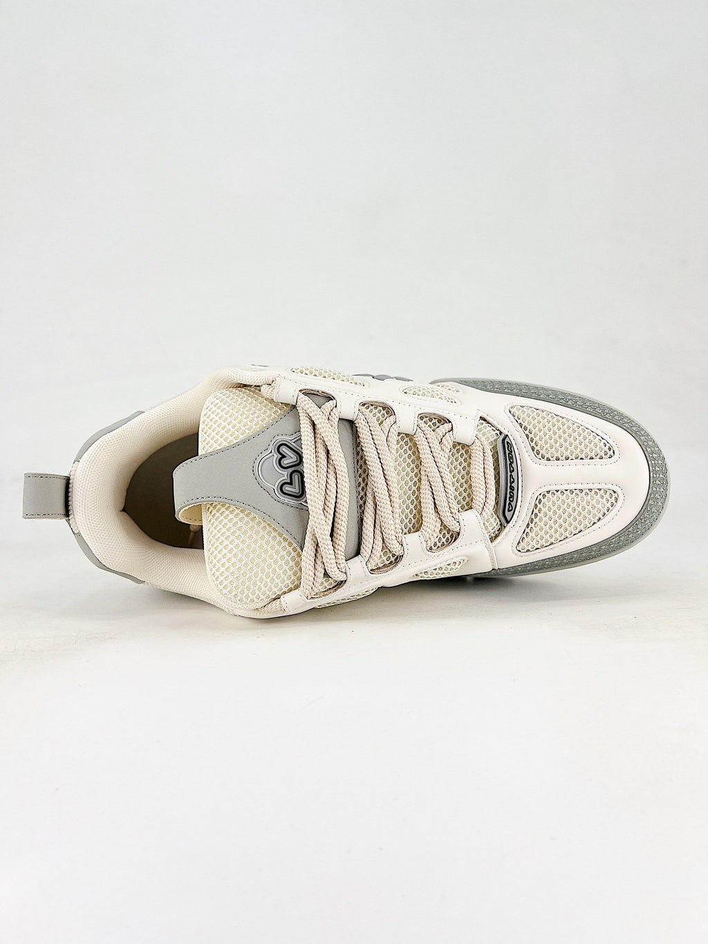 Louis Vuitton Skate – Monogram Gris / Beige