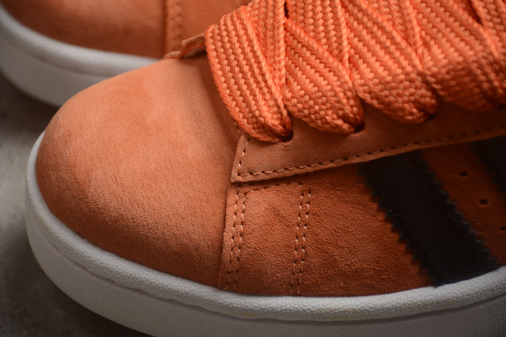 Adidas Campus 00S – Naranja con Líneas Negras