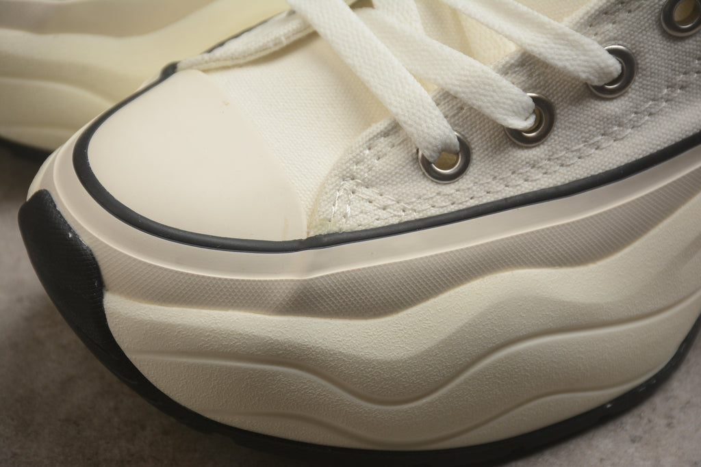 Converse Surget Trainer – Blanco / Negro
