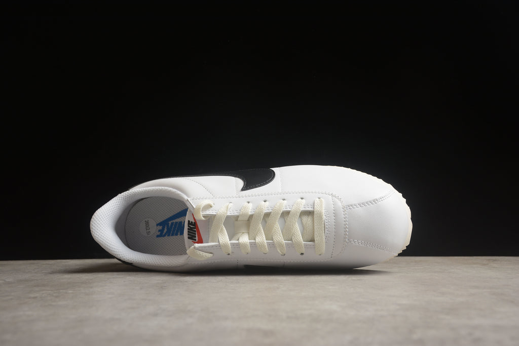 Cortez – Blanco / Negro / Azul
