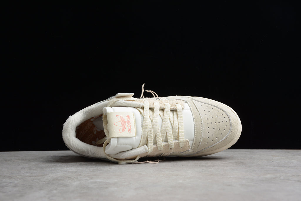 Adidas Forum – Full Beige